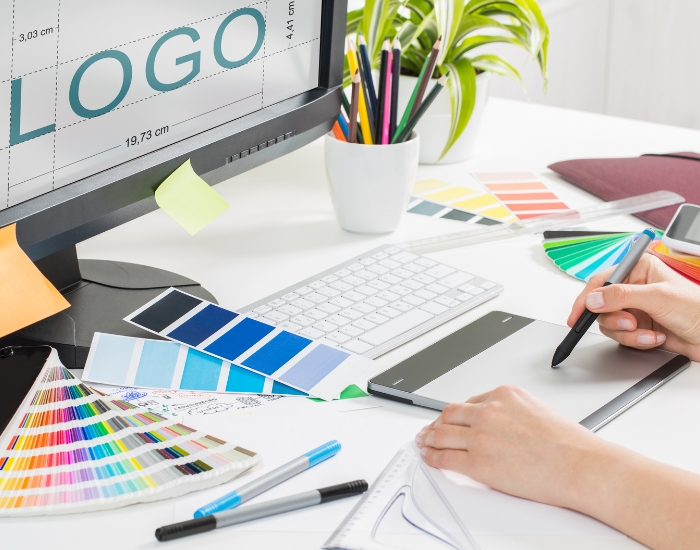 Top Tools for Phoenix Logo Designers in 2025